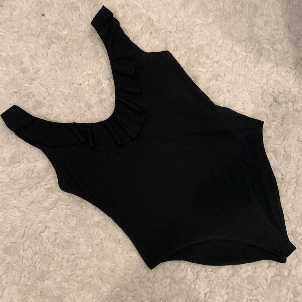 Forever 21 Black Tank Flounce Bodysuit 🖤
